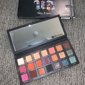 Urban decay born to run eyeshadow palette
